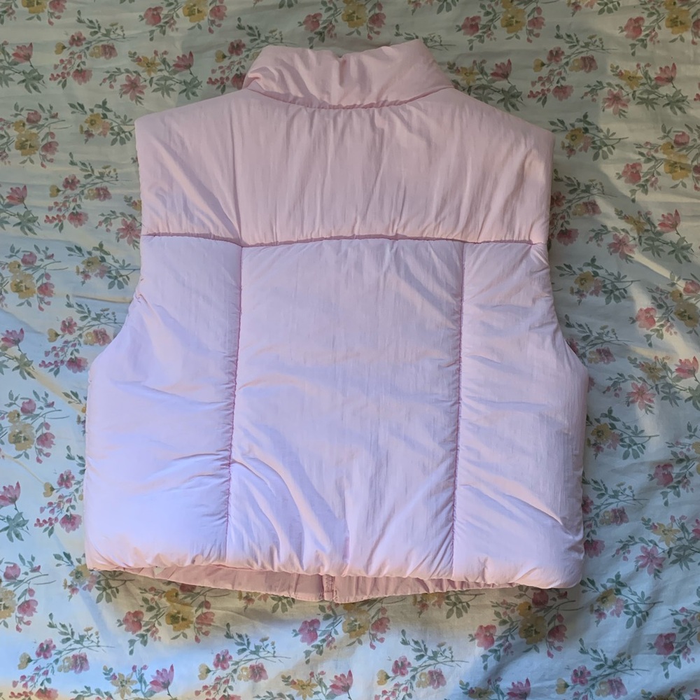 Pink vest - Picture 3 of 4